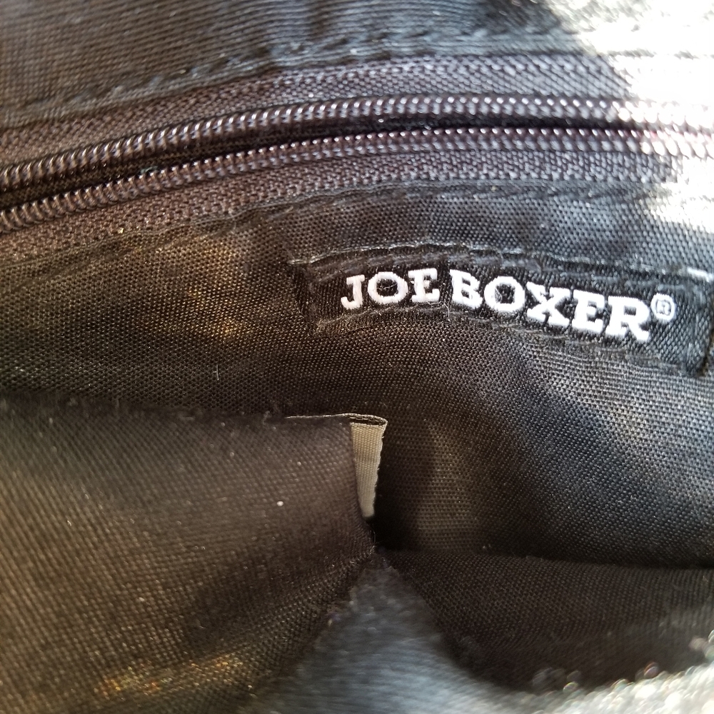 Joe Boxer black cross body purse - Picture 3 of 3